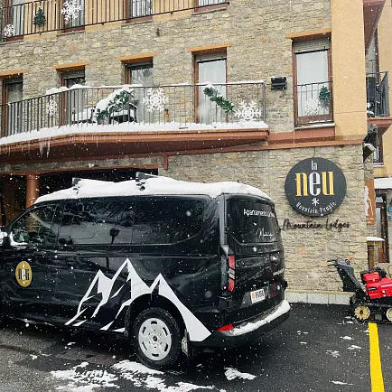 Exclusive and private transport for our clients