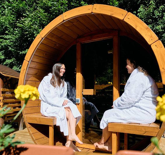 Sauna extérieur (acces sur réservation et service payant)