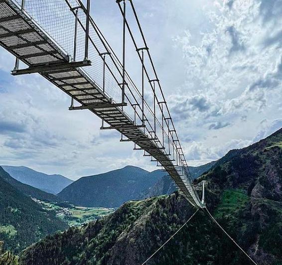 Pont Tibetà de Canillo