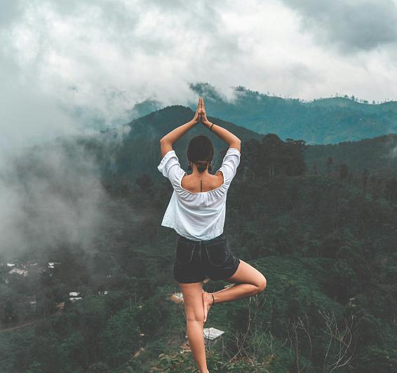 Yoga en el jardín