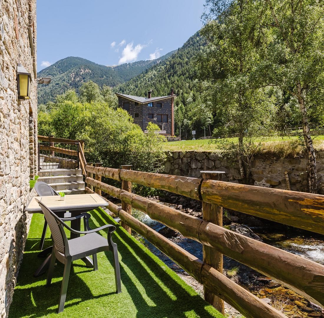 Apartament rústic deluxe