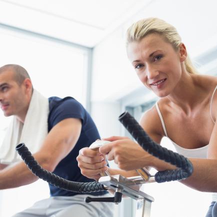 Activez votre énergie dans notre salle de sport avec vue